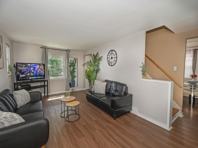 506 Somerville Dr, Pittsburgh, PA 15243 - photo 2