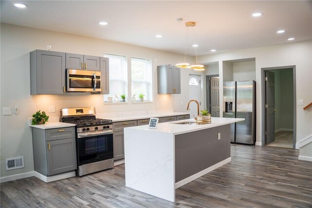 428 Donna, Garfield, PA 15224 - kitchen featuring stainless steel appliances, gray cabinetry, dark wood-style flooring, light countertops, and recessed lighting