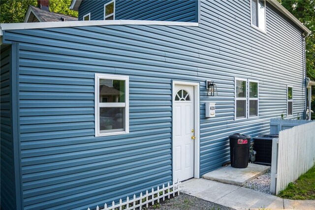 428 Donna, Garfield, PA 15224 - back of property