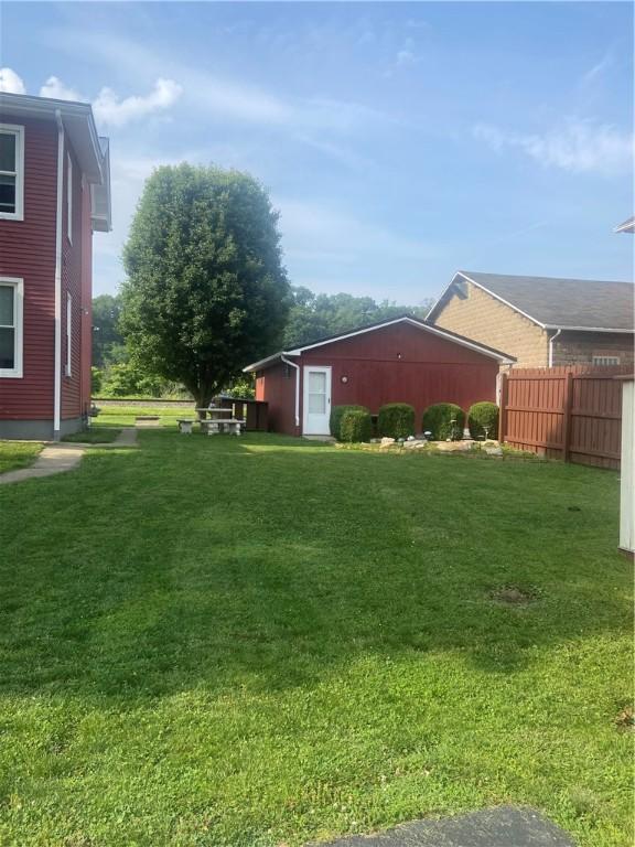 21 1st St, California, PA 15419 - photo 22