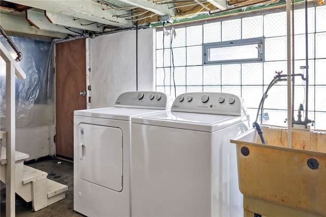 12091/2 Vance Ave, Coraopolis, PA 15108 - washroom featuring separate washer and dryer and plenty of natural light