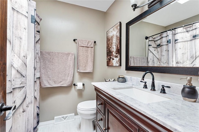 223 Horseshoe Dr, Adams Twp, PA 16046 - full bathroom with baseboards and vanity