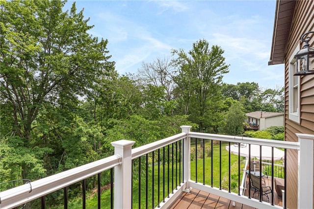 223 Horseshoe Dr, Adams Twp, PA 16046 - view of balcony
