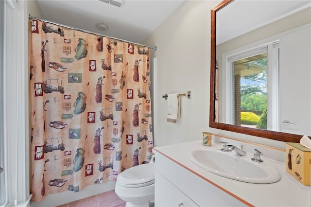 241 W Chapel Ridge Rd, Fox Chapel, PA 15238 - bathroom featuring vanity and tile patterned floors