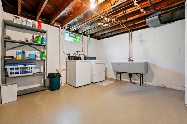 108 E Oakwood Way, Neshannock Twp, PA 16105 - below grade area with washing machine and clothes dryer and a sink