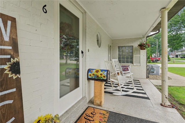 6 Edgewood Acres, Neshannock Twp, PA 16105 - view of porch