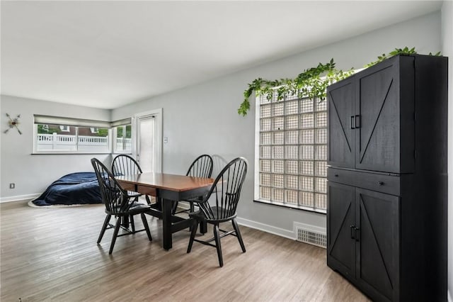 6 Edgewood Acres, Neshannock Twp, PA 16105 - dining area featuring baseboards and light wood finished floors