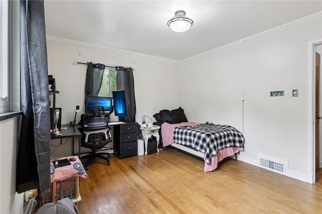 6 Edgewood Acres, Neshannock Twp, PA 16105 - bedroom featuring wood finished floors, ornamental molding, and a desk