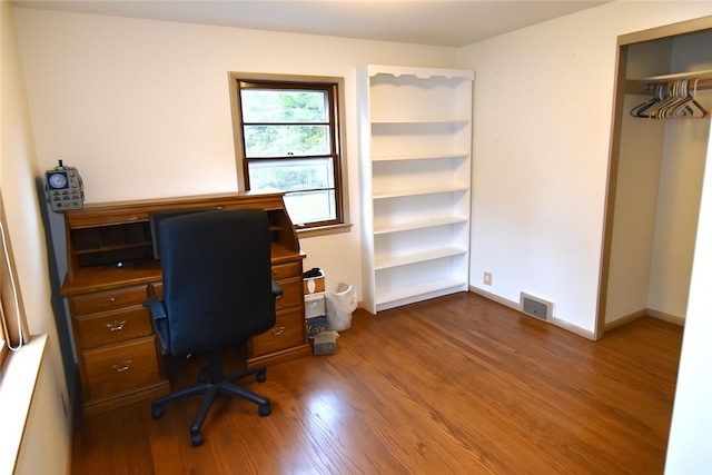 714 Colonial, Coolbaugh Twp, PA 15613 - office featuring wood finished floors and baseboards