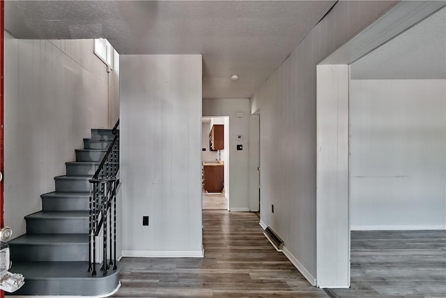 538 Maplewood Ave, Ambridge, PA 15003 - staircase with wood finished floors and baseboards