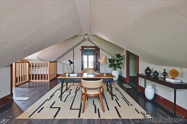 538 Maplewood Ave, Ambridge, PA 15003 - dining space featuring hardwood / wood-style flooring and lofted ceiling