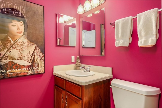 560 Madison Blvd, New Sewickley Twp, PA 15042 - half bath featuring toilet and vanity