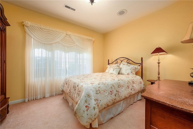 560 Madison Blvd, New Sewickley Twp, PA 15042 - bedroom featuring light colored carpet