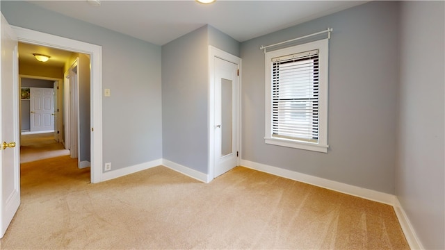 5445 Covode Pl, Squirrel Hill, PA 15217 - unfurnished bedroom featuring light colored carpet and baseboards