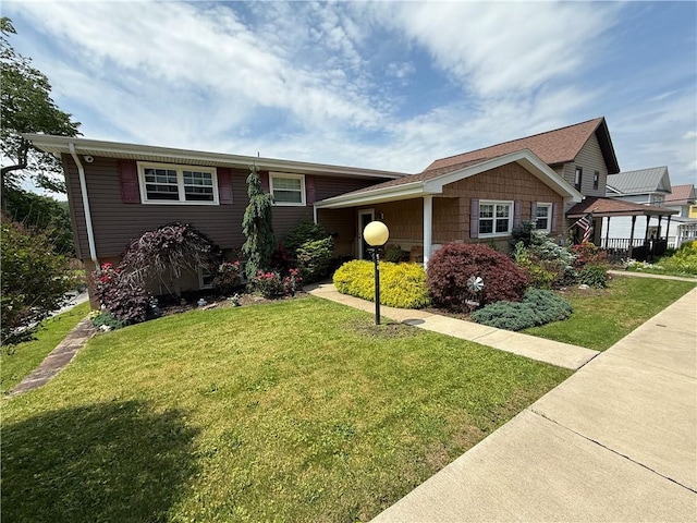 570 Hancock St, Cherryhll Twp/Clymer, PA 15728 - view of front of home featuring a front yard