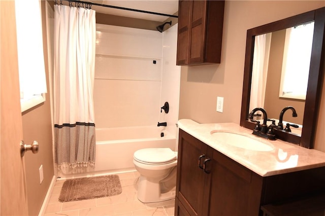 117 Oregon Ave, Vandergrift Wml, PA 15690 - full bath with vanity and shower / tub combo