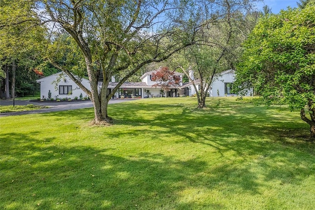 881 Blackburn Rd, Sewickley Heights, PA 15143 - photo 1