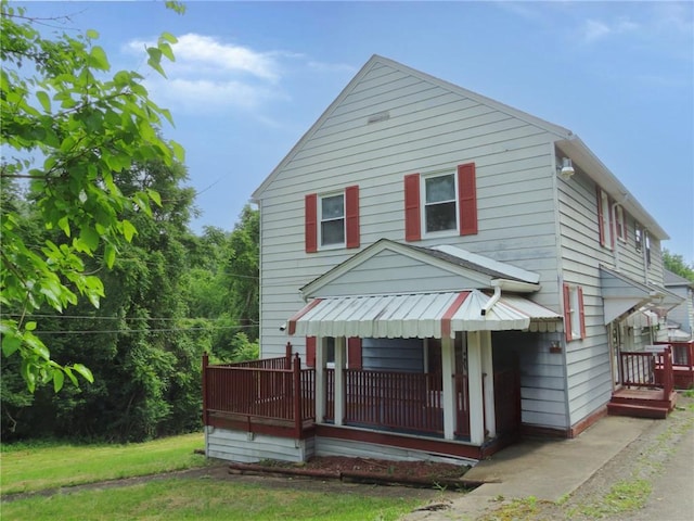 289 Sheridan Ln, Carmichaels/Cumblnd, PA 15351 - view of front of house featuring a deck