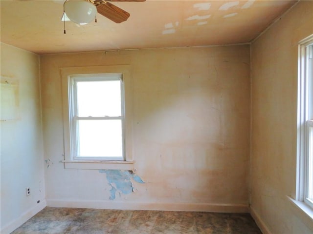 289 Sheridan Ln, Carmichaels/Cumblnd, PA 15351 - unfurnished room featuring baseboards and ceiling fan