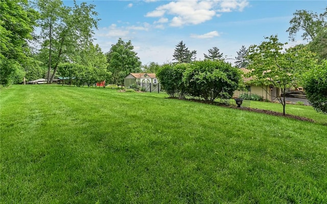 116 Parkfel Ave, Mccandless, PA 15237 - view of yard