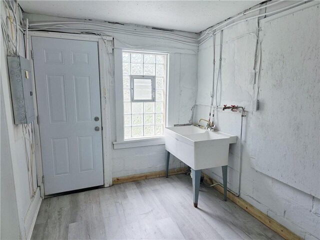 905 Ellsworth Ave, Jeannette, PA 15644 - photo 10