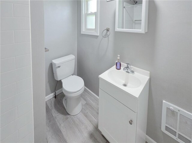 905 Ellsworth Ave, Jeannette, PA 15644 - photo 14