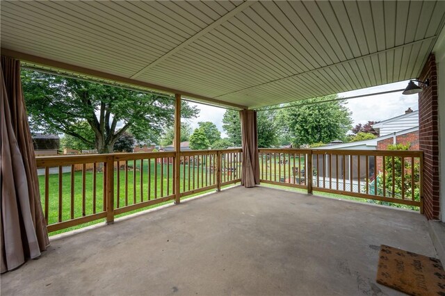 524 Saint Andrews Dr, Hempfield Twp Wml, PA 15601 - view of patio
