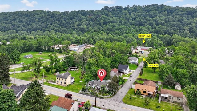 914 E Smithfield St, Elizabeth Twp/Boro, PA 15135 - aerial perspective of suburban area featuring a heavily wooded area
