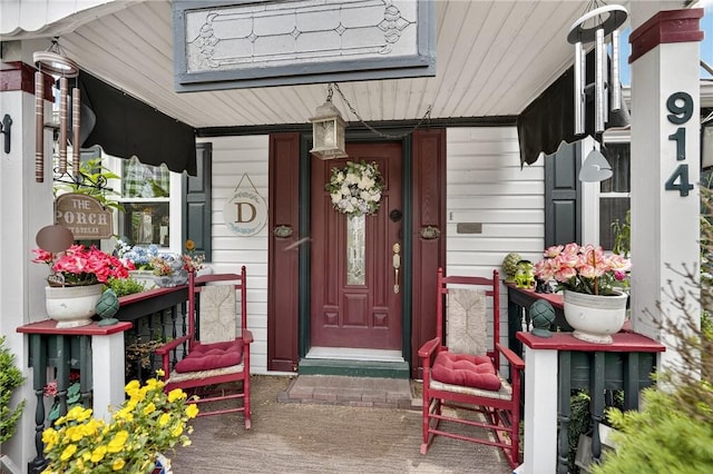 914 E Smithfield St, Elizabeth Twp/Boro, PA 15135 - doorway to property featuring covered porch