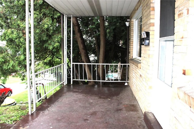 526 Pennwood Dr, Penn Hills, PA 15235 - view of patio