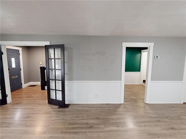 323 W Brady St, City Of But Nw, PA 16001 - photo 6