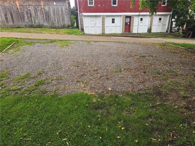 323 W Brady St, City Of But Nw, PA 16001 - photo 23