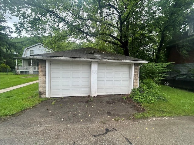 108 Leneake St, Wilkins Twp, PA 15145 - view of detached garage