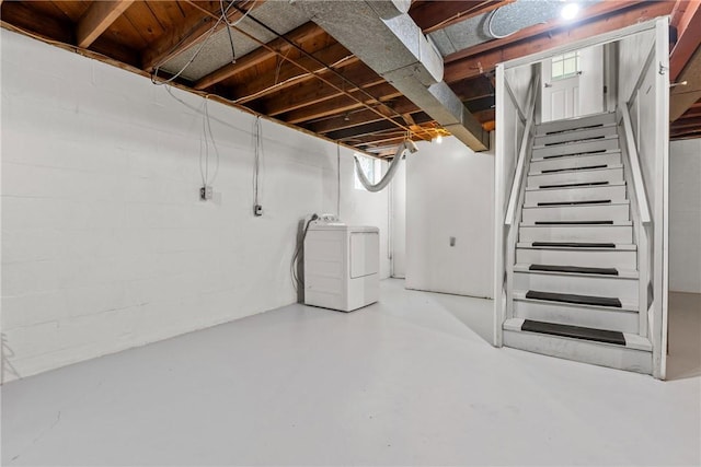 5311 Clearview Ave, Hopewell Twp Bea, PA 15001 - unfinished basement featuring washing machine and dryer and stairway