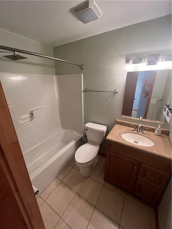 742 King St, Mckeesport, PA 15132 - full bath featuring shower / bathtub combination, vanity, and tile patterned floors