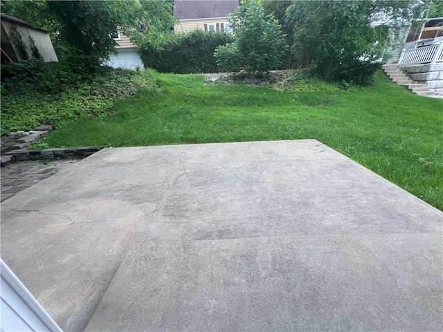 742 King St, Mckeesport, PA 15132 - view of grassy yard with stairway and a patio