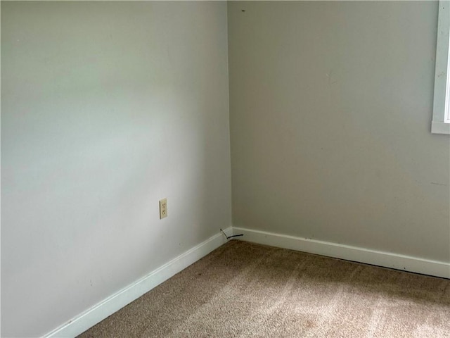 108 13th Ave, City Of But Nw, PA 16001 - spare room with carpet floors and baseboards