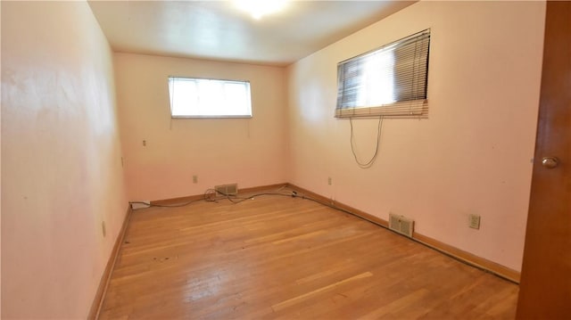 3550 Camp St, Hill District, PA 15219 - empty room featuring light wood-type flooring and baseboards