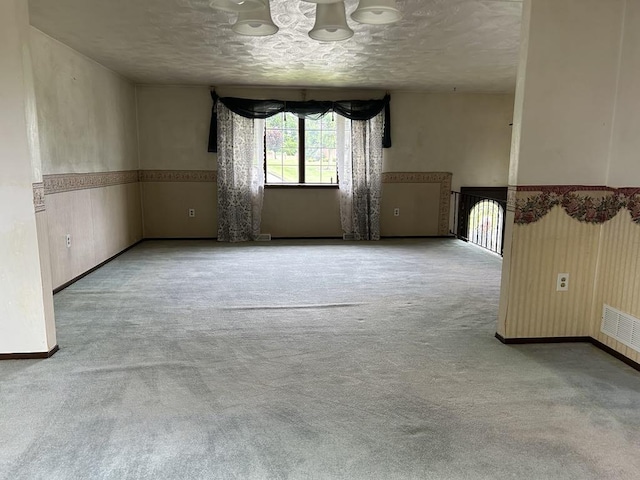 307 Debora Dr, Latrobe, PA 15650 - unfurnished room featuring carpet and a textured ceiling