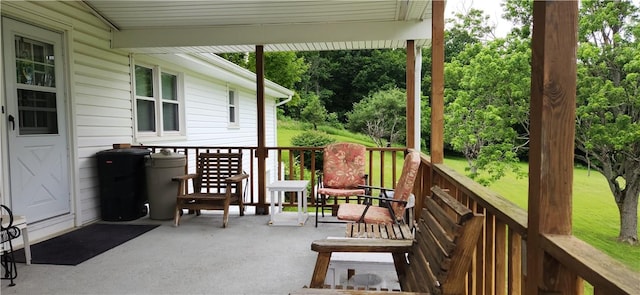 180 Pleasantview Dr, Ohioville, PA 15059 - view of patio / terrace