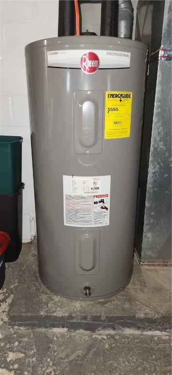 180 Pleasantview Dr, Ohioville, PA 15059 - utility room with water heater