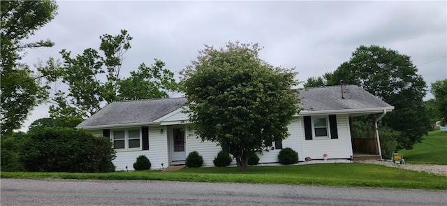 180 Pleasantview Dr, Ohioville, PA 15059 - ranch-style home with a front yard