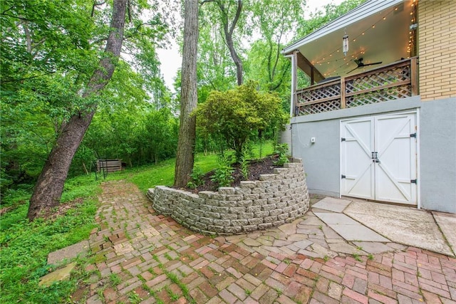 670 Lougeay Rd, Penn Hills, PA 15235 - view of patio / terrace