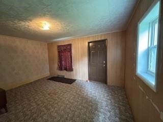325 Back St, Mount Pleasant Twp Wml, PA 15666 - view of foyer