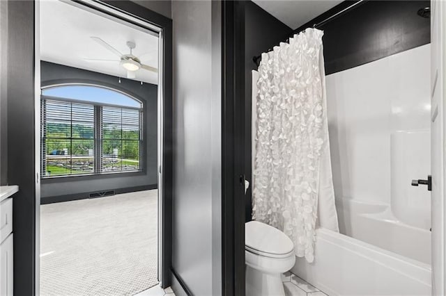 7858 Oscar Ct, North Huntingdon, PA 15642 - full bath featuring shower / bathtub combination with curtain, a ceiling fan, and vanity