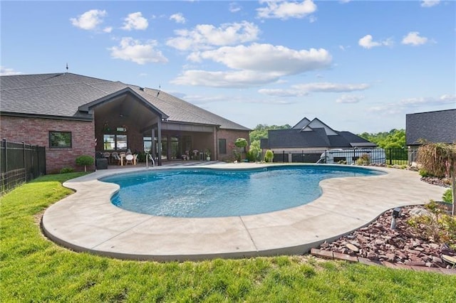 7858 Oscar Ct, North Huntingdon, PA 15642 - view of swimming pool featuring a fenced backyard and a patio area