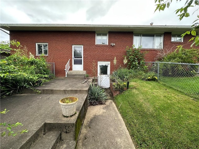 1020 Grove St, Hempfield Twp Wml, PA 15601 - back of property featuring brick siding and entry steps