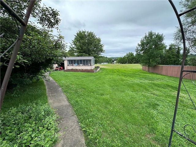 1020 Grove St, Hempfield Twp Wml, PA 15601 - view of yard