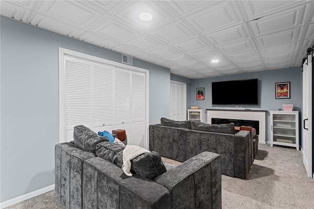 161 Buckingham Dr, Ohio Twp, PA 15237 - carpeted living room featuring recessed lighting and an ornate ceiling
