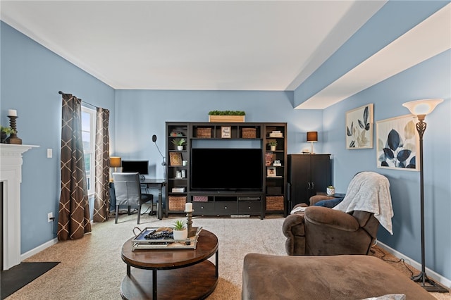 161 Buckingham Dr, Ohio Twp, PA 15237 - carpeted living room with baseboards